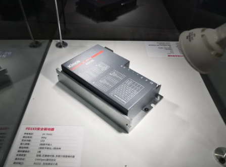 低压伺服, 伺服电机, 伺服驱动器, 运功控制器, agv小车伺服, 智能物流解决方案 低压伺服, 伺服电机, 伺服驱动器, 运功控制器, agv小车伺服, 智能物流解决方案